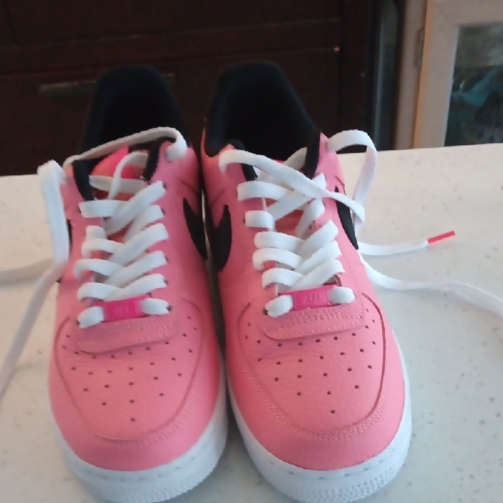 Kids Pink Sneakers